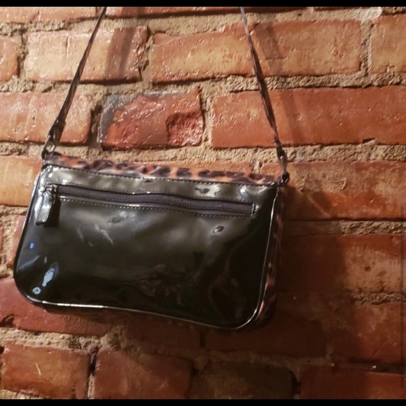 Animal Print Patent Leather Purse - Picture 4 of 8